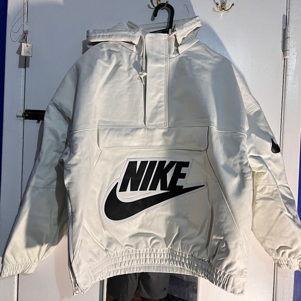Supreme Nike Leather Anorak NEW Mens Sz L White Premium Cowhide Full Zip FW19
